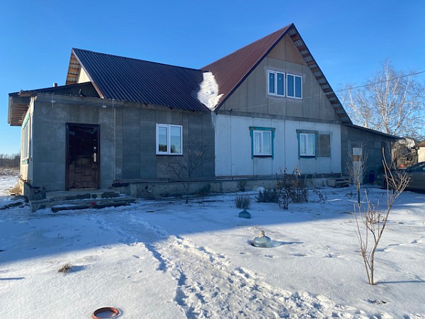 Продам дом в д. Старчики