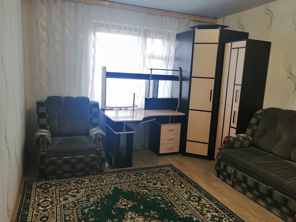 2-к квартиру на Никифоровской 22