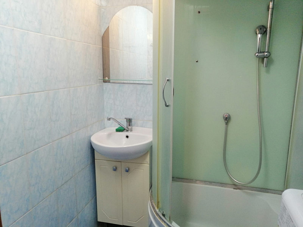 2-к квартиру на Никифоровской 22