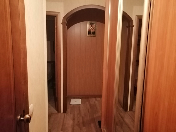 Продам 2-к квартиру на Астраханской 186