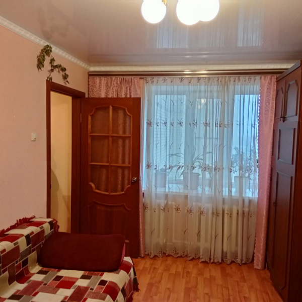 2-к квартиру на Николая Вирты д.201А