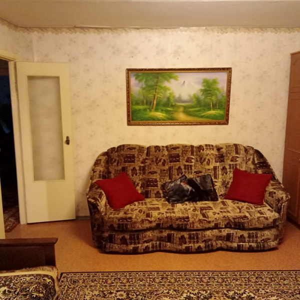 3-к квартира в п. Строитель мкр. Центральный 6