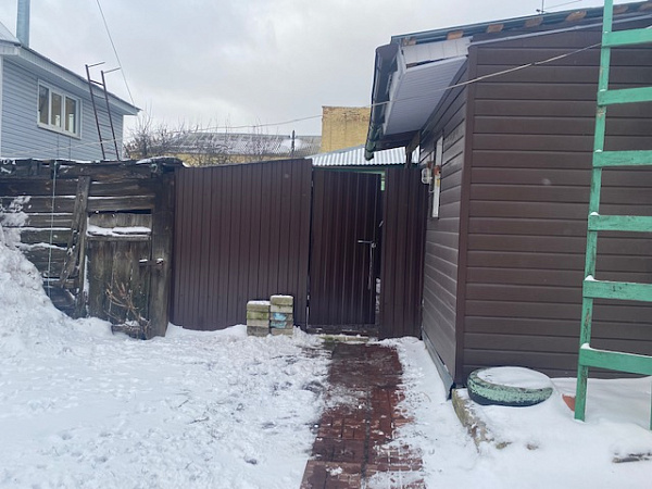 Продам часть дома на ул. Ленинградская Продам часть дома на ул. Ленинградская