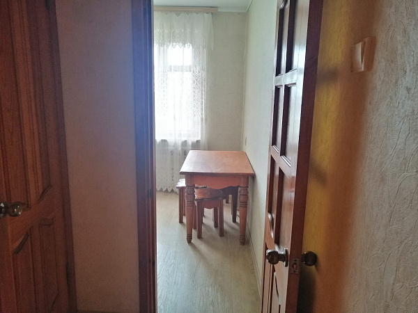 2-к квартиру на Никифоровской 22