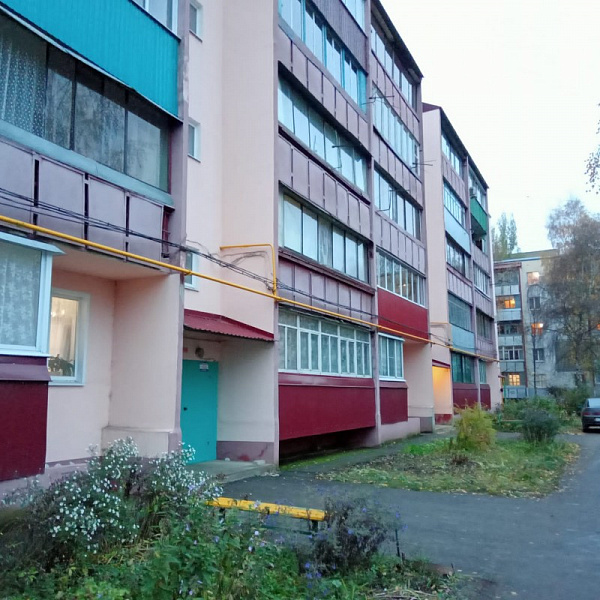 3-к квартира в п. Строитель мкр. Центральный 6