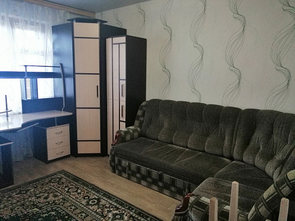 2-к квартиру на Никифоровской 22