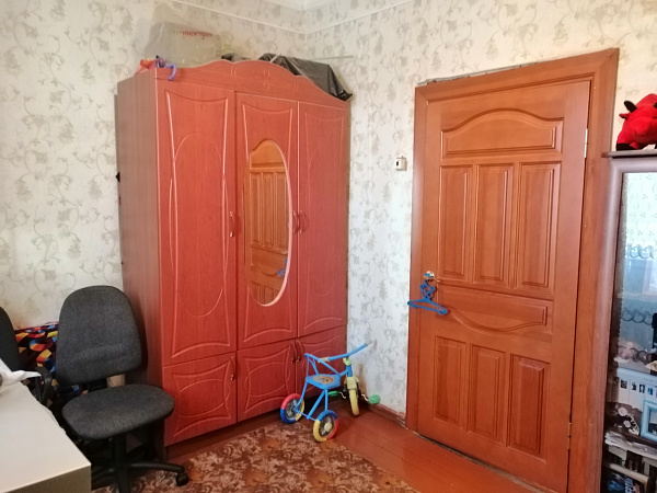 Продам 2-к  Карла Маркса 231
