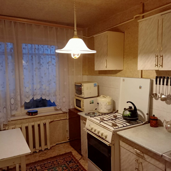 3-к квартира в п. Строитель мкр. Центральный 6