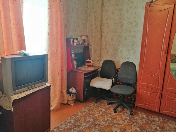 Продам 2-к  Карла Маркса 231